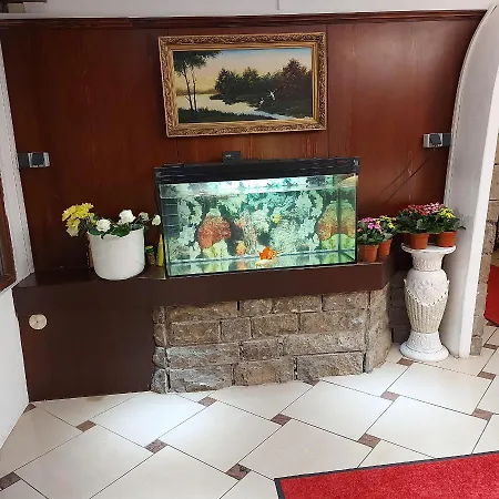 Отель Tijda Штутгарт